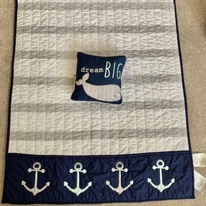 Toddler Comforter and pillow set